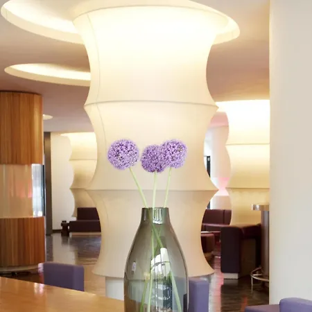 Ku'damm 101 Hotel 4*
