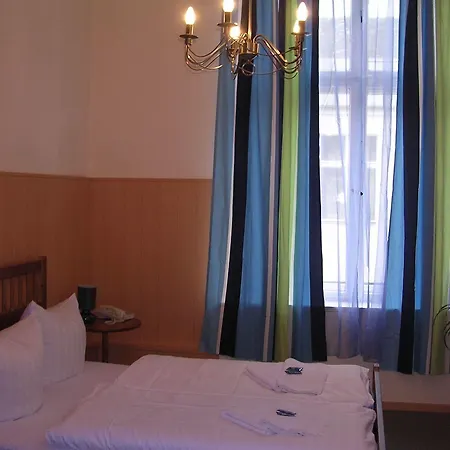 Hotel-pension Rheingold Am Kurfuerstendamm 2* Berlin