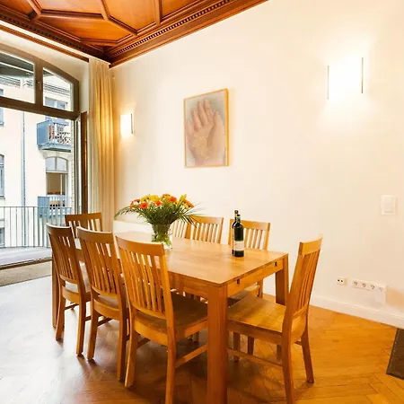 Aptc Downtown Monument4rent Near Checkpoint Charlie Apartment Berlin