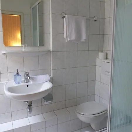 Hotel-pension Funk Am Kurfuerstendamm فندق 3*
