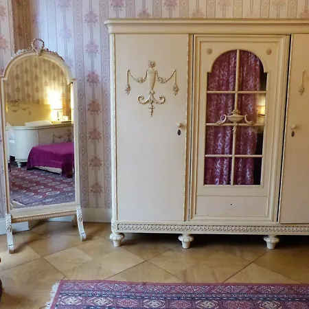 Hotel-pension Funk Am Kurfuerstendamm فندق 3*