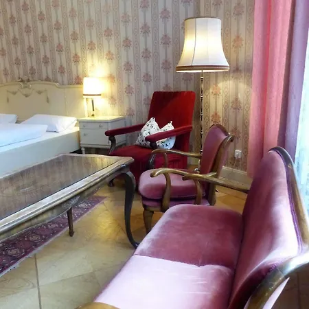 Hotel-pension Funk Am Kurfuerstendamm فندق