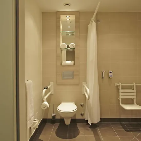 H2 Berlin-alexanderplatz Hotel 3*