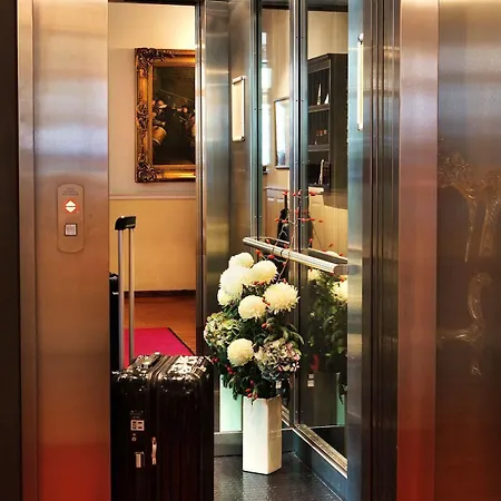 Aparthotel Honigmond Boutique 4*