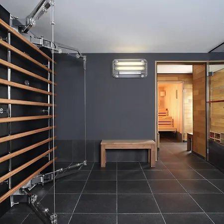 Hotel Casa Camper 4*