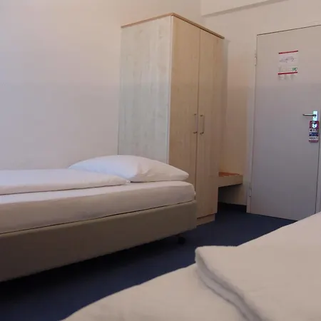Enjoy City Messe Hotel 3*