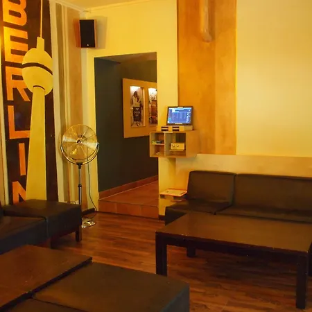 Hostel Eastseven *