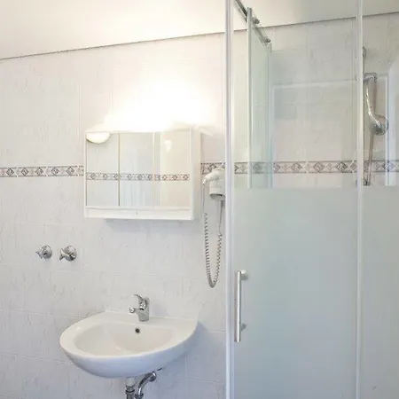 Amadeus Am Kurfurstendamm Hotel 3*