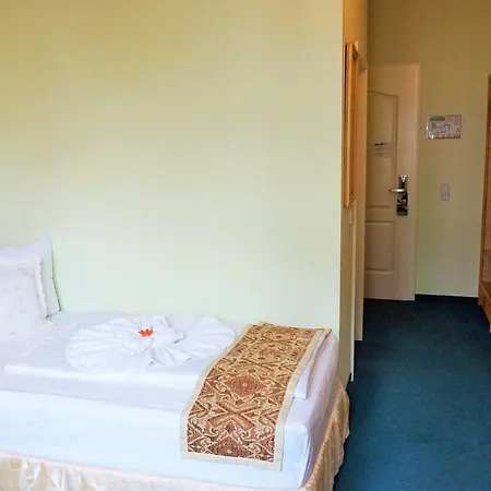 Karlshorst Szálloda 3*