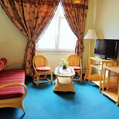 Karlshorst Szálloda 3*