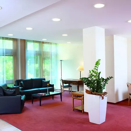 Nh Kreuzberg Hotel