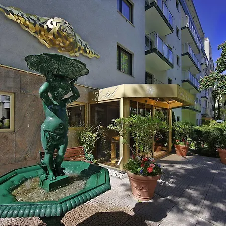 Bernstein Kastania Hotel