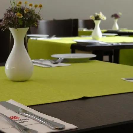 Martas Berlin-mitte Hotel 3*
