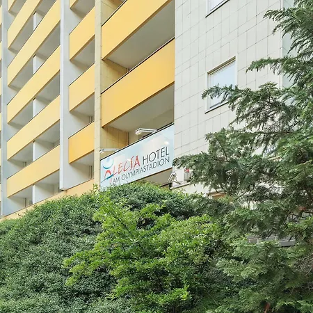 Hotel Alecsa Am Olympiastadion 3*