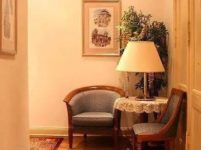 Guest house Majesty 2*