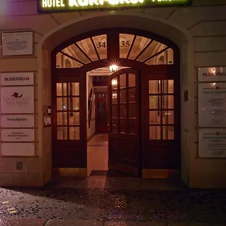 Kurfuerst Am Kurfuerstendamm