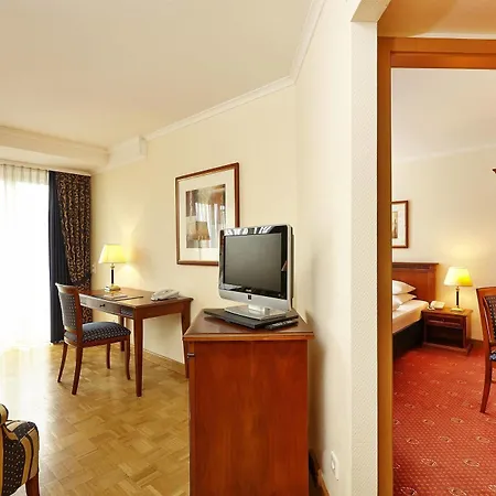 Hyperion 5* Berlín