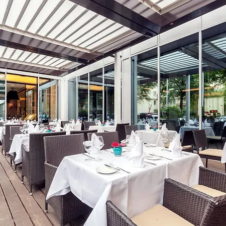 Hotel Golden Tulip Hamburg 4*