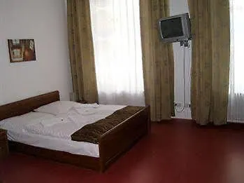 Отель Amelie