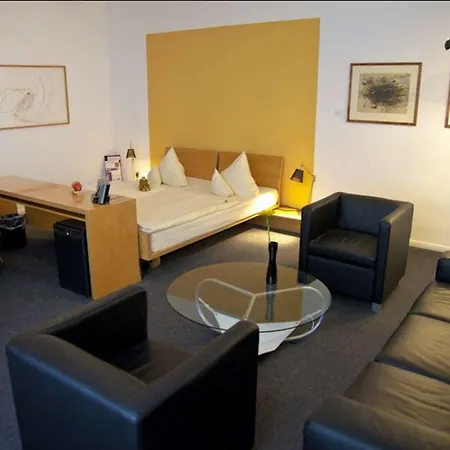 Riehmers Hofgarten Hotell 4*