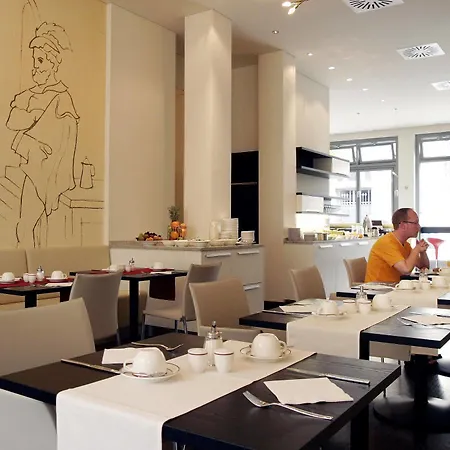 Townhouse Апарт-отель 4*