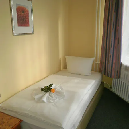 Amadeus 2* Berlin