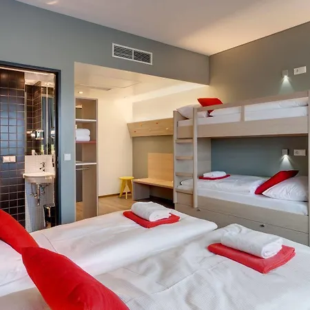 Meininger Airport Hotel Berlin