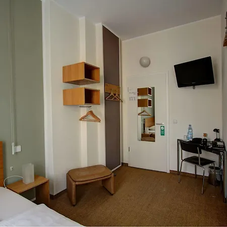 Hotell Johann 3*