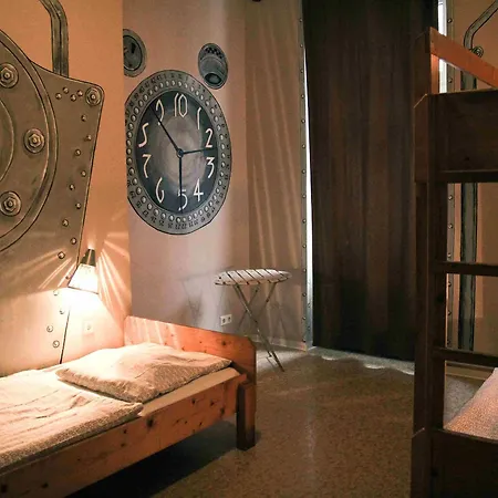 Sunflower Hostel