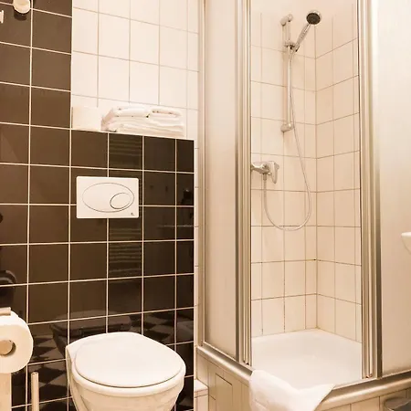 Apartments Berlin Leberstrasse 58 Berlin