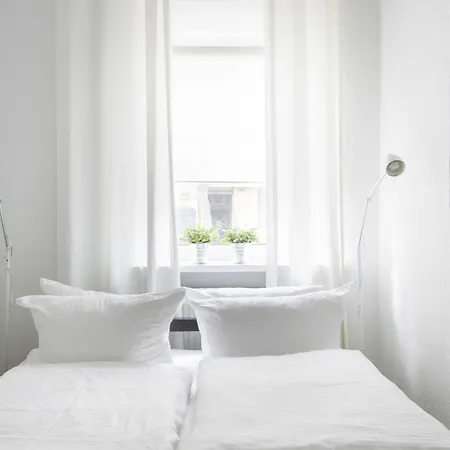 Apartments Berlin Leberstrasse 58 Berlin