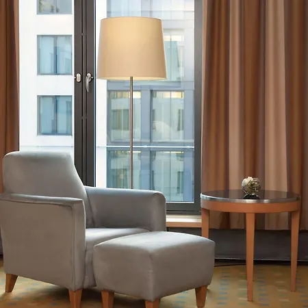 Swissotel Kurfuerstendamm 5*