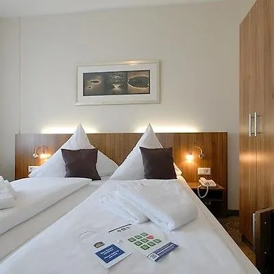 Hotel City-ost