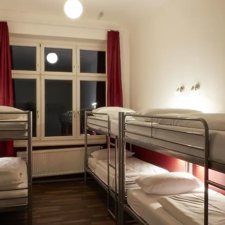 Hostel Ballhaus