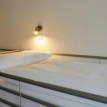 Hostel Ballhaus *