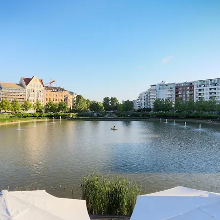 The Melchior, Luxury Industry Loft In Mitte Up To 5 Ppl With 2 Bath Apartment *