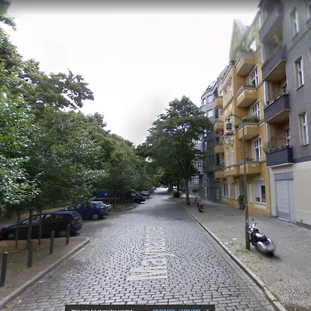 The Maybach - Rooftop Living In Xberg Apartment