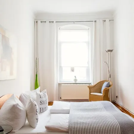 Primeflats - Apartment Charlotte Berlin Prenzlauer Berg Apartment