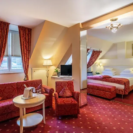 Augusta Am Kurfuerstendamm