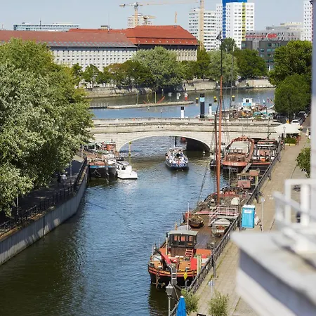 Hotell Living Mitte Berlin