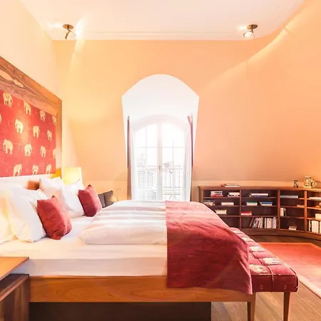 Orania.berlin Szálloda 5*