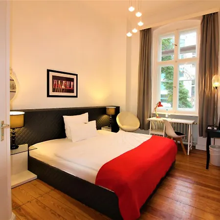 Hotel Midi City West Am Ku'damm 3*