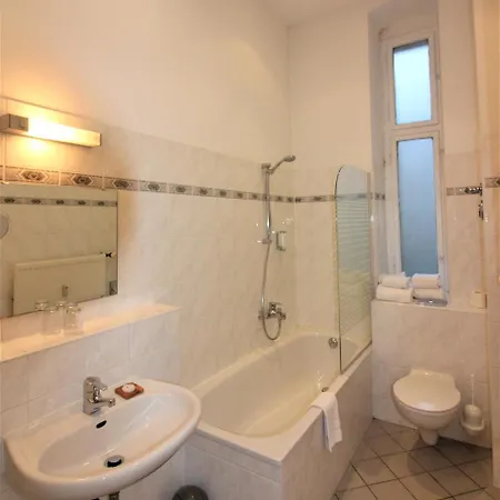 Midi City West Am Ku'damm Hotel