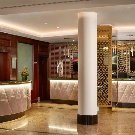 Hyperion Hotel