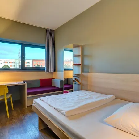 Meininger Airport 3* Berlin