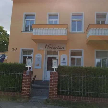 Hubertus Aparthotel 3*