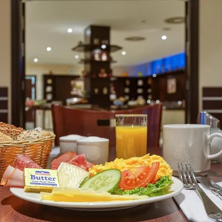 Hotel Titanic Comfort Kurfuerstendamm 3*