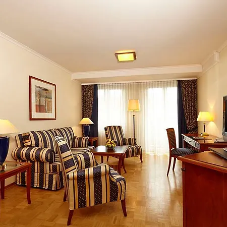 Hyperion 5* Berlín
