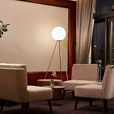 Hotel Hyperion