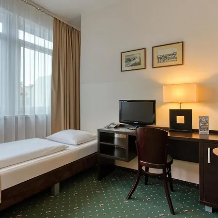 Titanic Comfort Kurfuerstendamm 3* Berlin